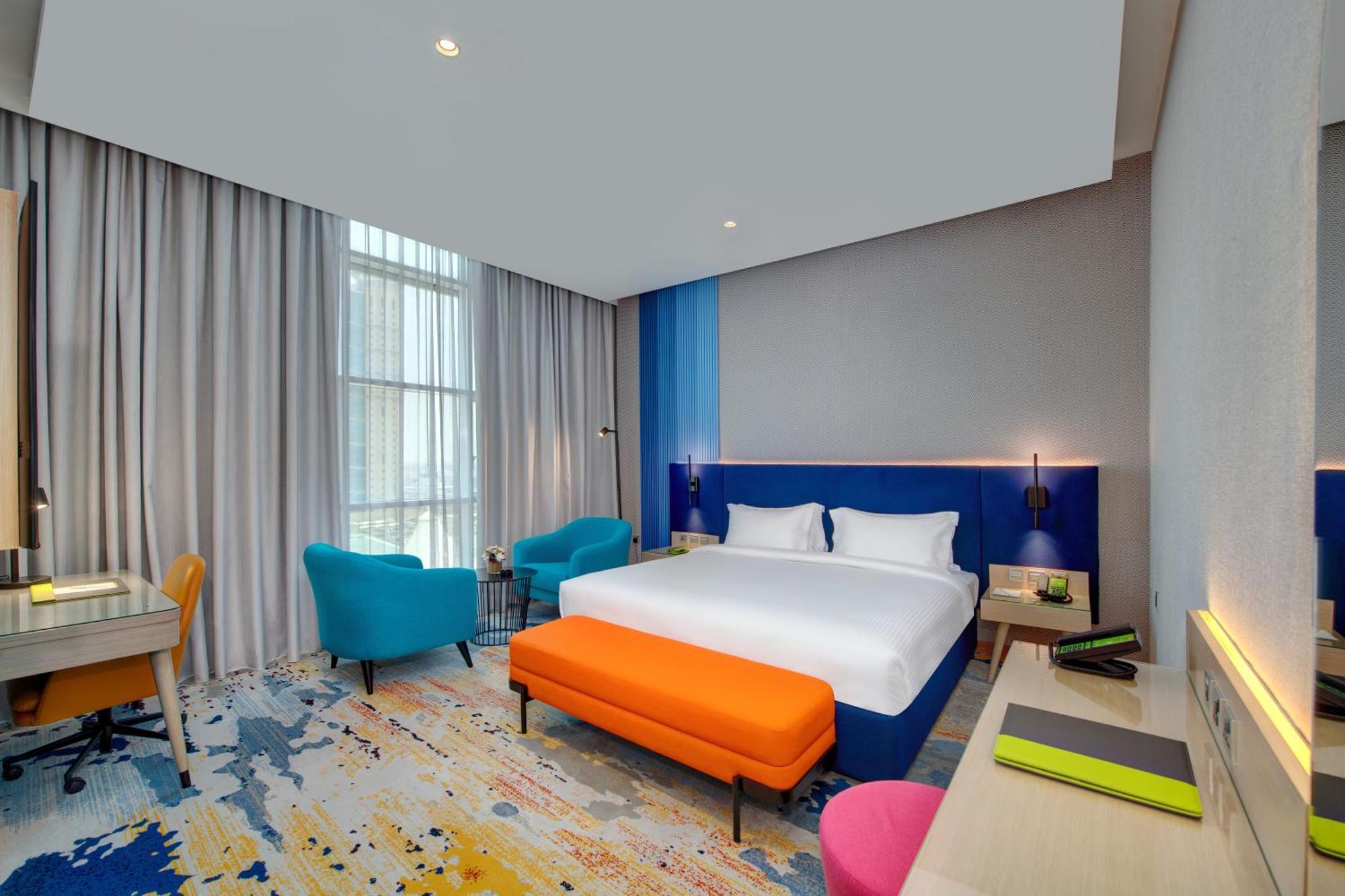 La Quinta By Wyndham Abu Dhabi Al Wahda Hotel Bagian luar foto