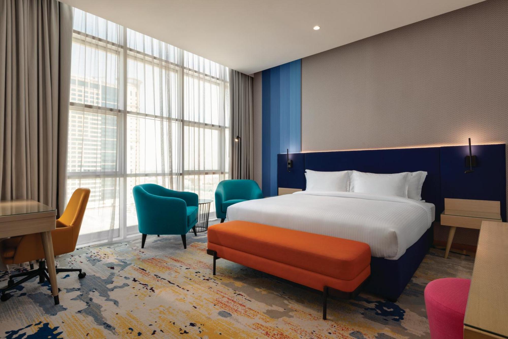 La Quinta By Wyndham Abu Dhabi Al Wahda Hotel Bagian luar foto