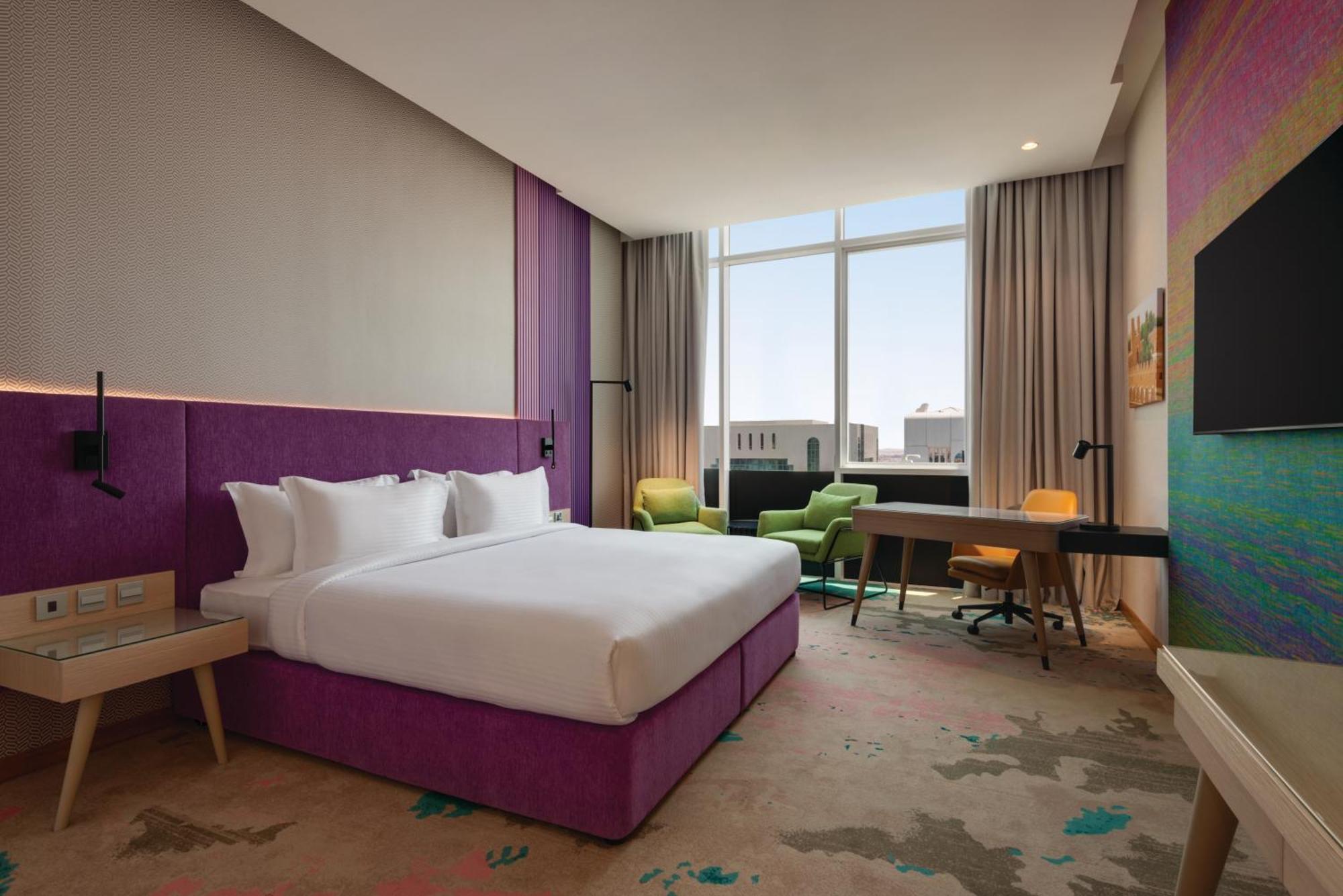 La Quinta By Wyndham Abu Dhabi Al Wahda Hotel Bagian luar foto